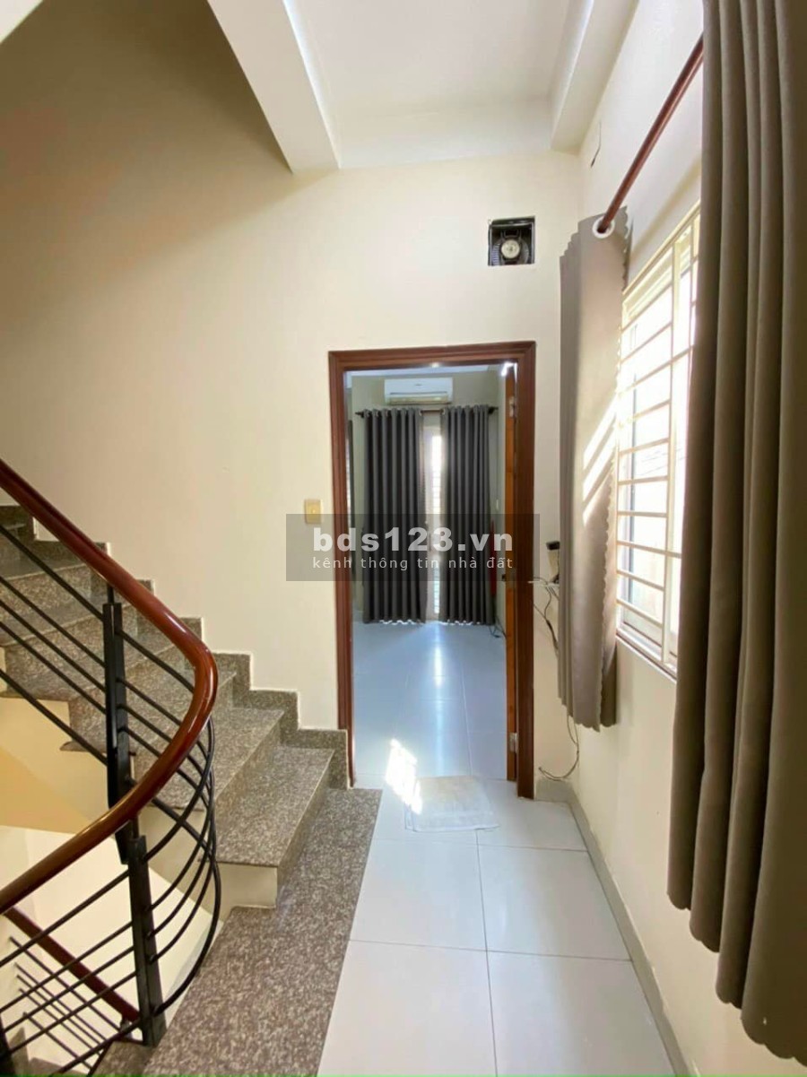 Bán nhà Nguyễn Văn Đậu, hẻm Xe hơi, Quận Bình Thạnh, Giá 5,2 tỷ