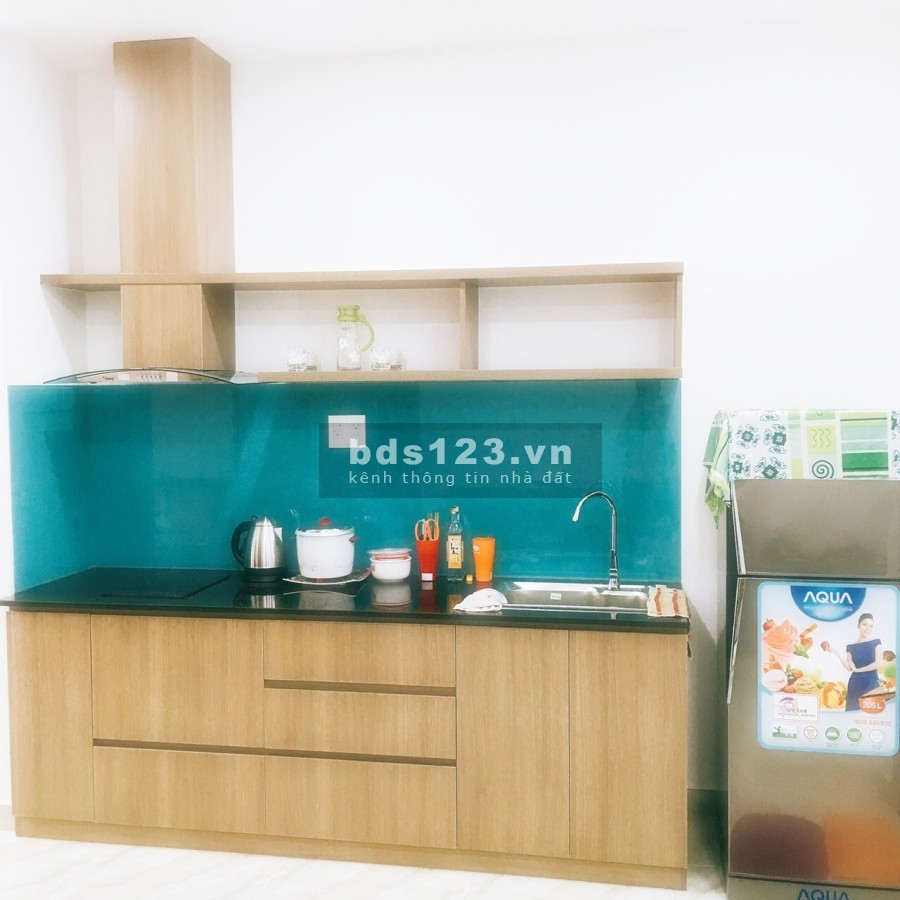 Bán căn studi officetel 40m2 tại chung cư Kingston Residence Novaland. Giá bán 2.7 tỷ bao hết