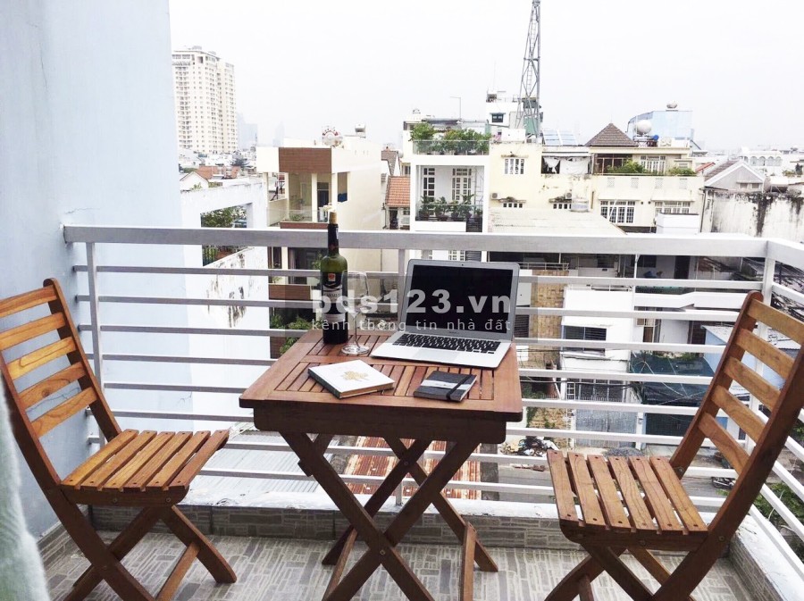 Bán nhà 4 lầu mặt tiền đường số cách Lâm Văn Bền 20m, phường Tân Quy, Quận 7