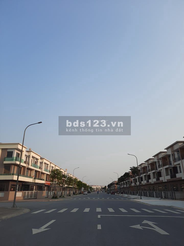 Bán nhà mặt phố 120m2 độc nhất vô nhị tại Từ Sơn giá bán chỉ 9 tỷ, pháp lý chuẩn