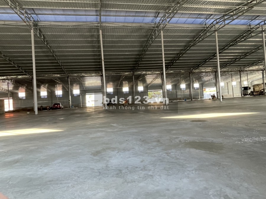 Chính Chủ Cho Thuê 2300m2 Diện Tích Kho Xưởng Tại Lê Trọng Tấn Hà Đông Hà Nội LH 0964859595