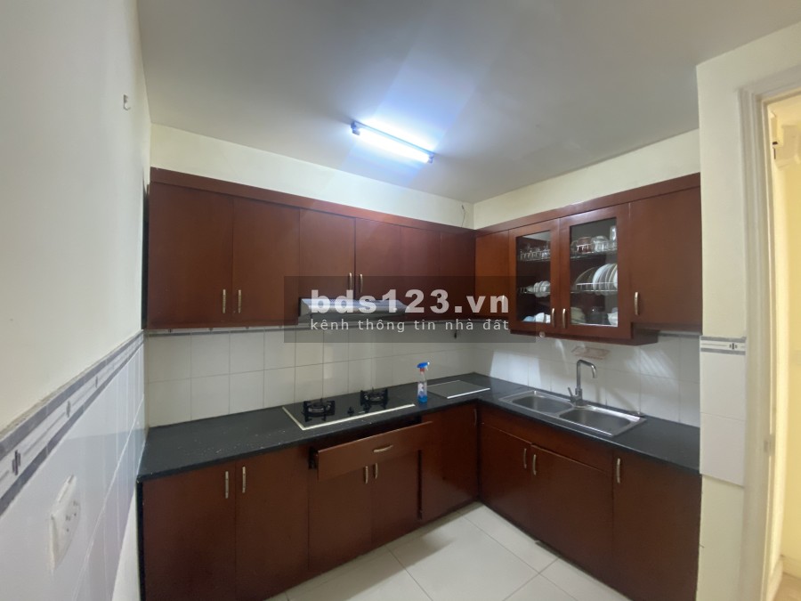 Bán nhanh căn hộ P1 Ciputra tầng trung, 145m2, 3PN, đủ đồ, hướng Tây Bắc. Giá 4.6 tỷ