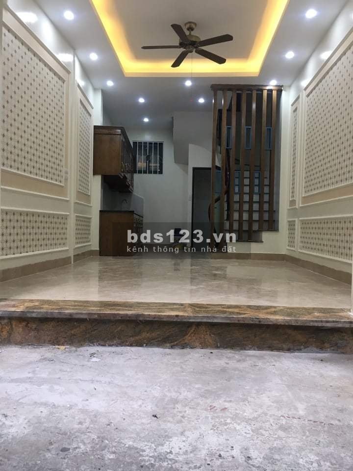Bán Nhà Giải Phóng, Quận Hai Bà Trưng, Gần đại Học Bách Khoa, dtsd 45m2 giá chỉ 4,xx tỷ