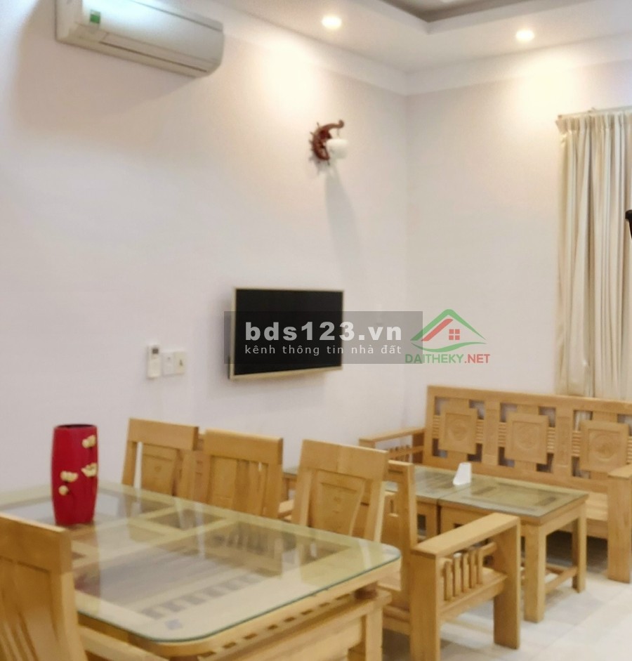 Bán nhà mặt tiền Phạm Tuấn Tài giá chỉ với 7 tỷ, sở hữu ngay, khu dân cư đông đúc