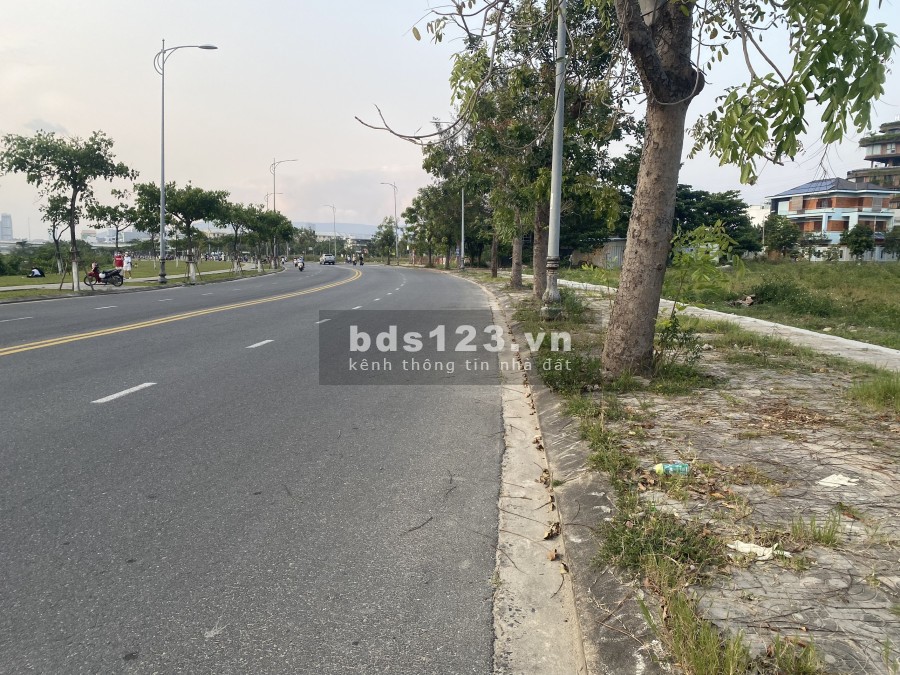 Bán nhà mặt phố 100M Khu Nam Việt Á, view sông Hàn tuyệt đẹp liên hệ 0919435158
