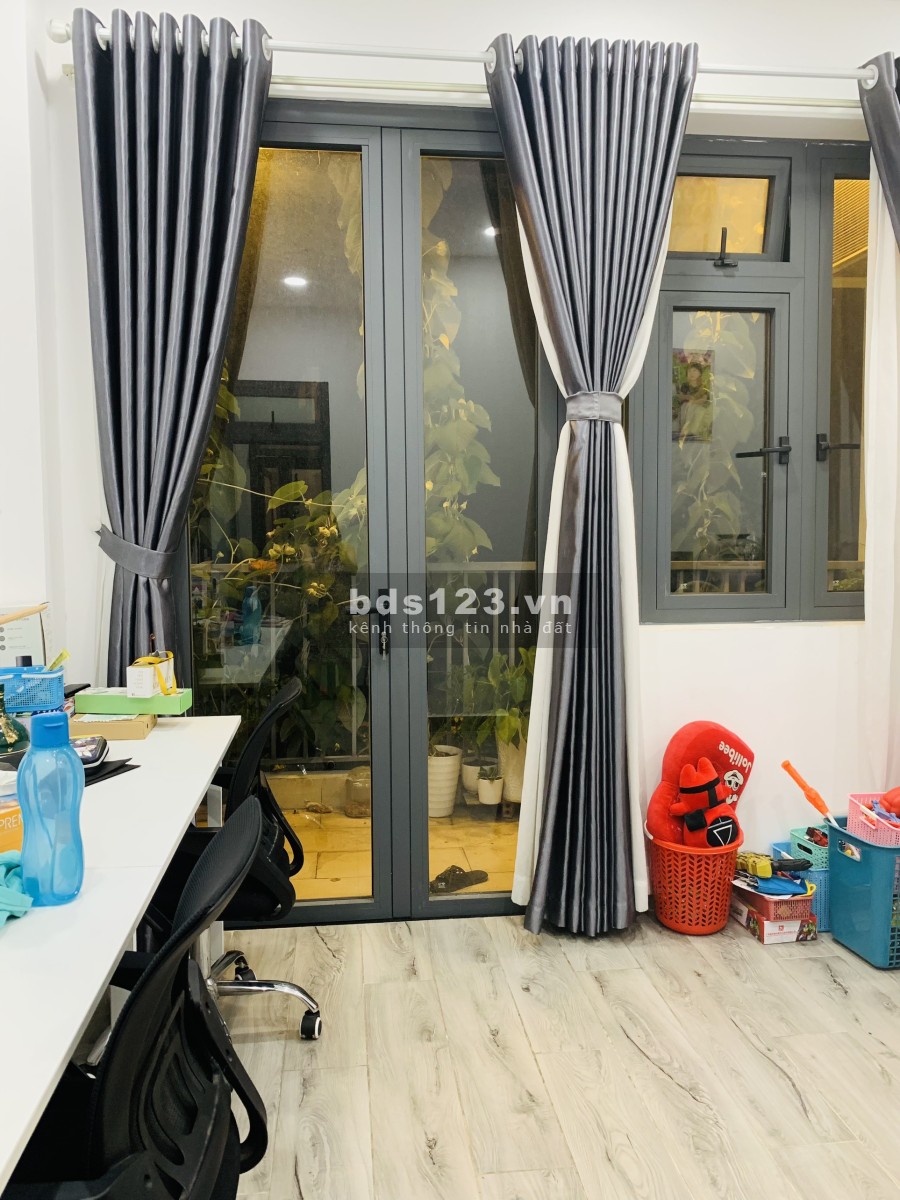 Bán nhà ở mặt tiền đường số 6 phường 15 GV có kết hợp 10 phòng cho thuê cao cấp