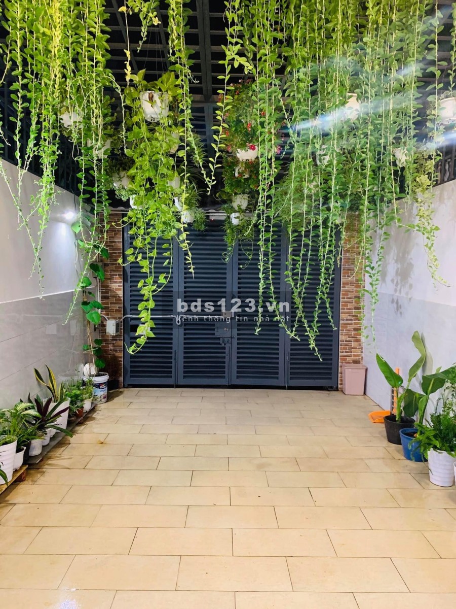 Bán nhà ở mặt tiền đường số 6 phường 15 GV có kết hợp 10 phòng cho thuê cao cấp