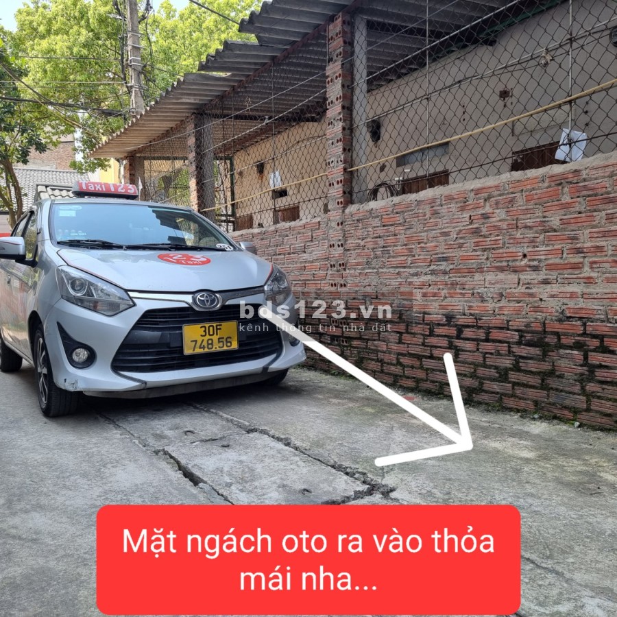Cần bán lô góc thôn Sáp Mai, Võng La, Đông Anh, Hà Nội, liên hệ 0888888888 giá 16 triệu