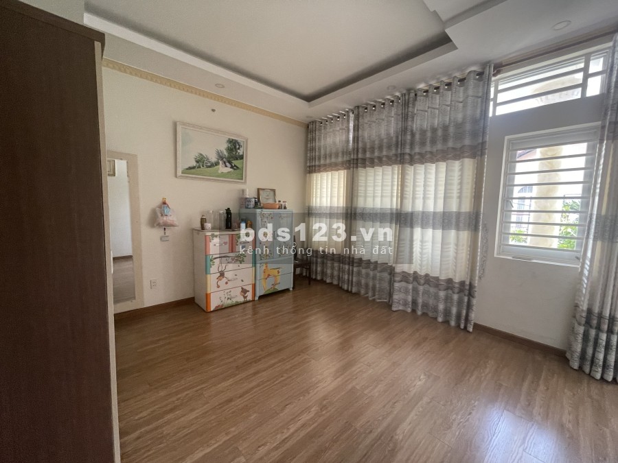 Biệt thự Gigamall diện tích 350m2 DTSD khu V.I.P chính chủ 1 đời, pháp lý chính chủ