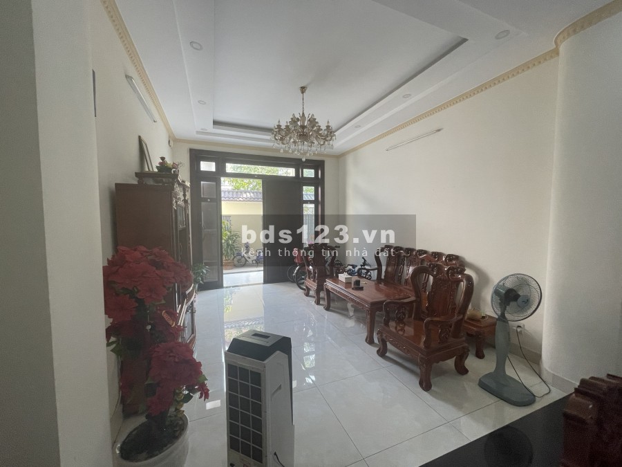 Biệt thự Gigamall diện tích 350m2 DTSD khu V.I.P chính chủ 1 đời, pháp lý chính chủ