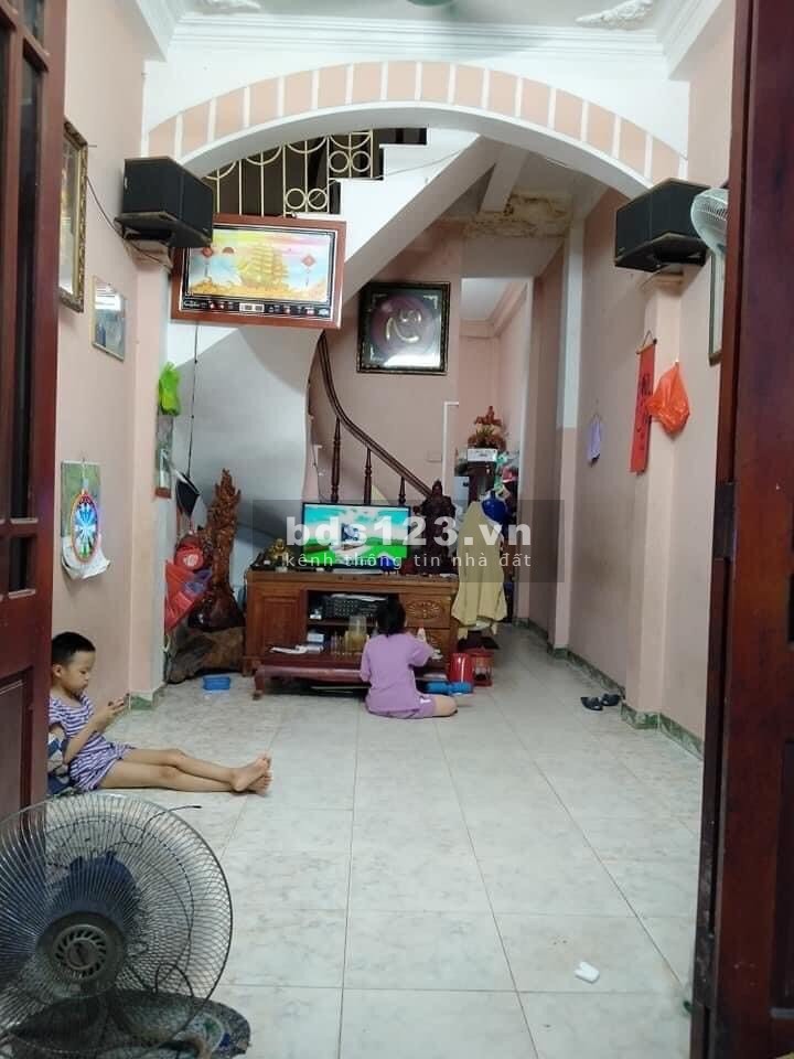 Nhỉnh 5tỷ dt 48m2 xây 4 tầng ô tô kinh doanh ngày đêm nhà đẹp trung tâm Mỹ Đình Nam Từ Liêm