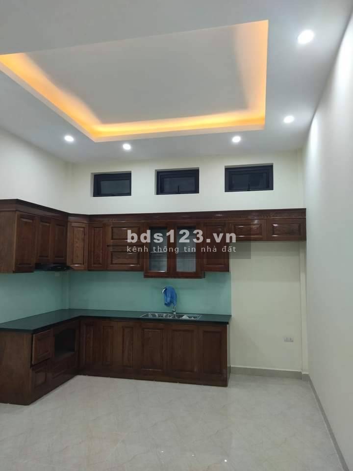 Nhà riêng ở luôn giá hợp lý 5.9tỷ Thanh Xuân diện tích sử dụng 50m2 5 tầng đúc kiên cố