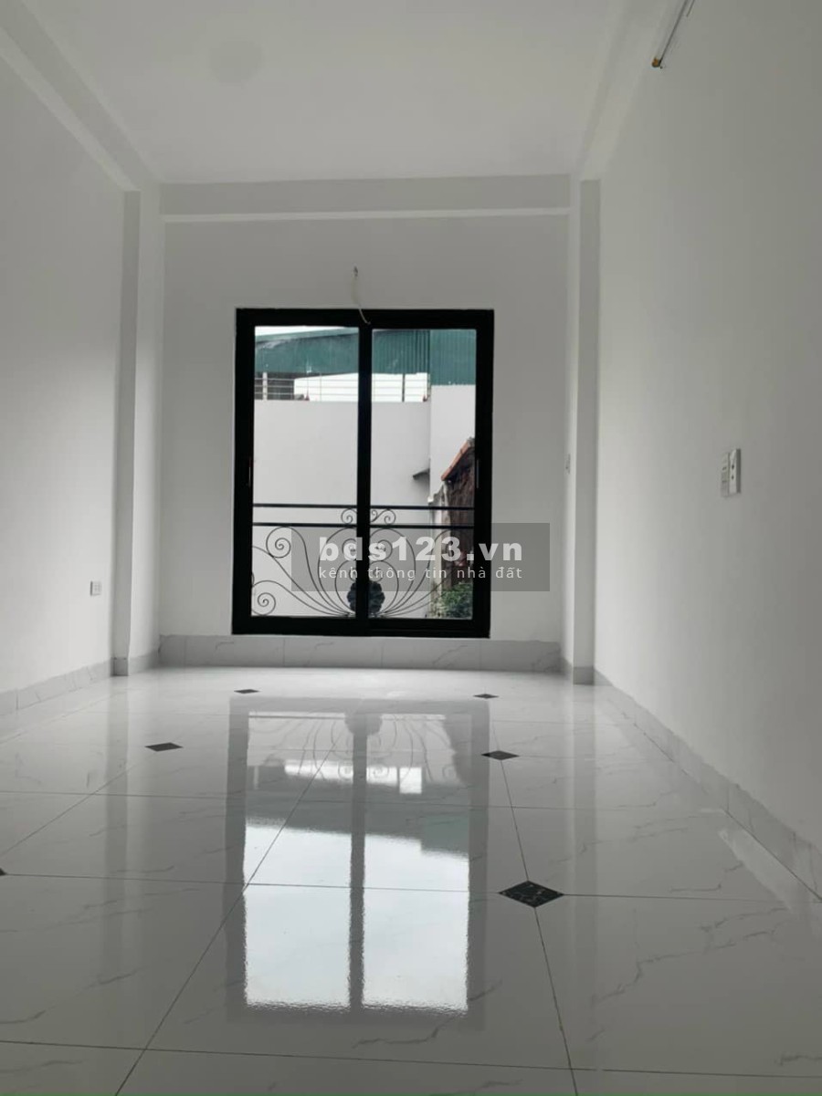 5 tầng mới tinh chỉ việc về ở diện tích 80m2 ô tô tránh giá 3.5 tỷ phố Giáp Nhị