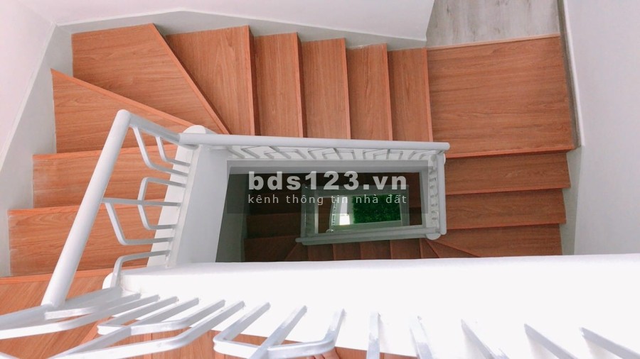 Nhà nguyên căn một xẹt Năm Châu hơn 60m2, Quận Tân Bình giá bán 7.9 tỷ, lh 0908378406