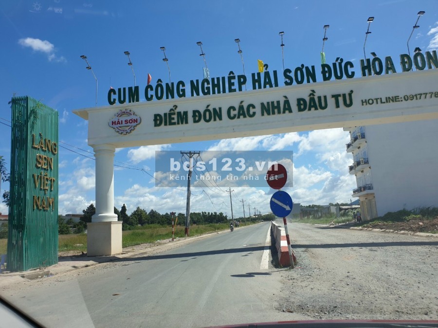 Bán đất Làng Sen . Bán đất mặt tiền đường Làng Sen đã có sổ hồng 5 x 20 m