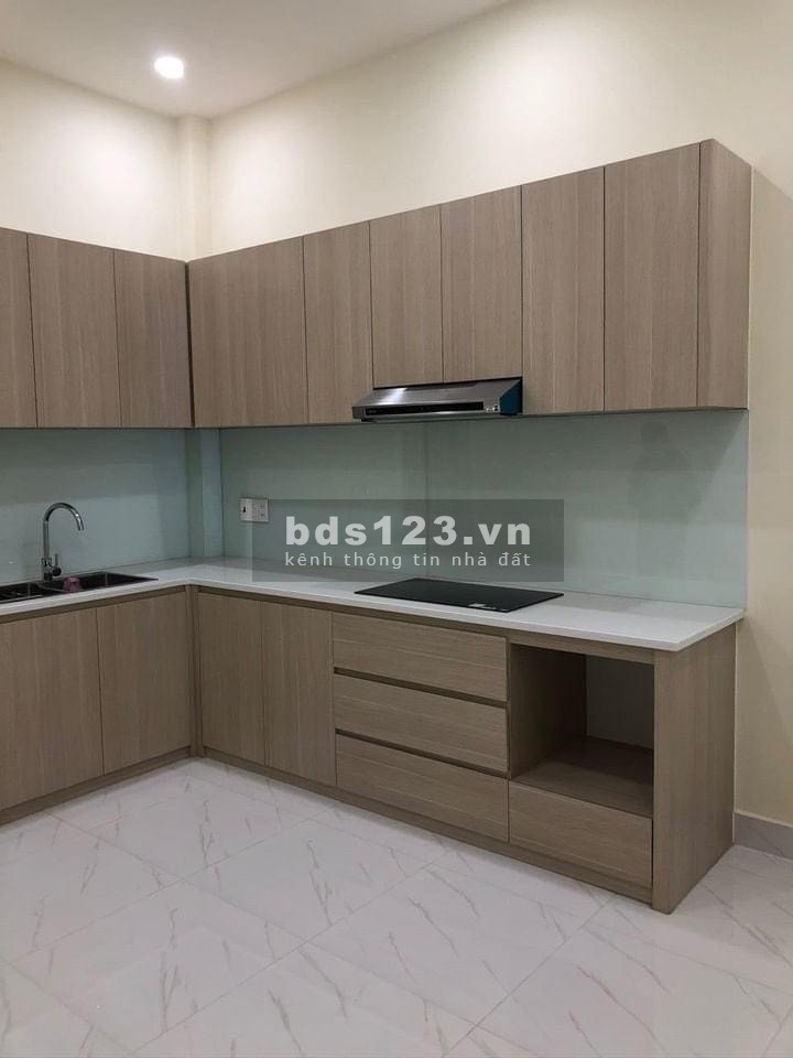 Bán nhà phố khu Nam Sài Gòn, gần cụm KCN Long Hậu – Chìa khóa trao tay