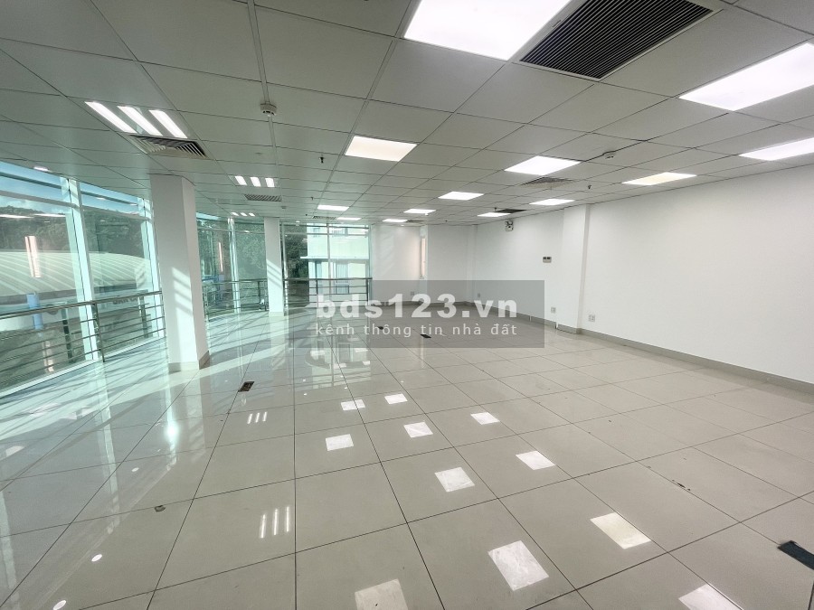 Cho thuê văn phòng giá rẻ Nguyễn Du - Quận 1 liên hệ 0989988971, đây đủ công năng