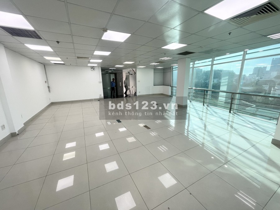 Cho thuê văn phòng giá rẻ Nguyễn Du - Quận 1 liên hệ 0989988971, đây đủ công năng