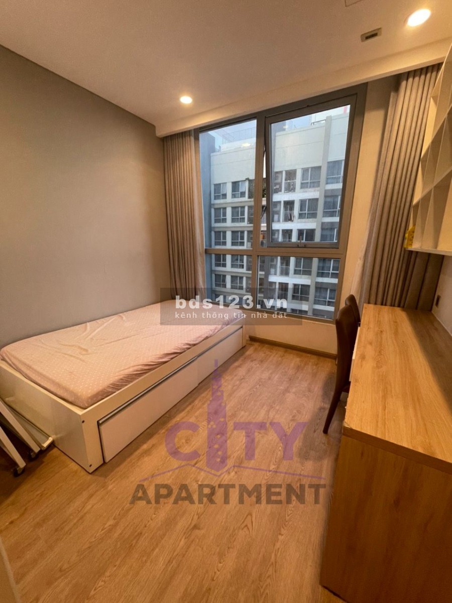Bán căn hộ 2pn, 2wc chung cư Vinhomes Central Park Tân Cảng tầng cao, view thoáng