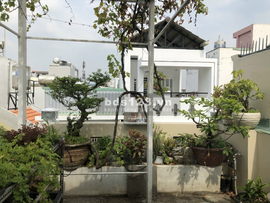 1 trệt, Lửng, 2 lầu, - Thiết kế: 2PN, 3WC, ST, Phòng thờ, full nội thất cao cấp.