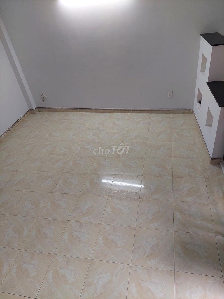 Vũ Tùng Gần Chợ Bà Chiểu, 3PN, diện tích sử dụng 4x5 diện tích sử dụng 26m2