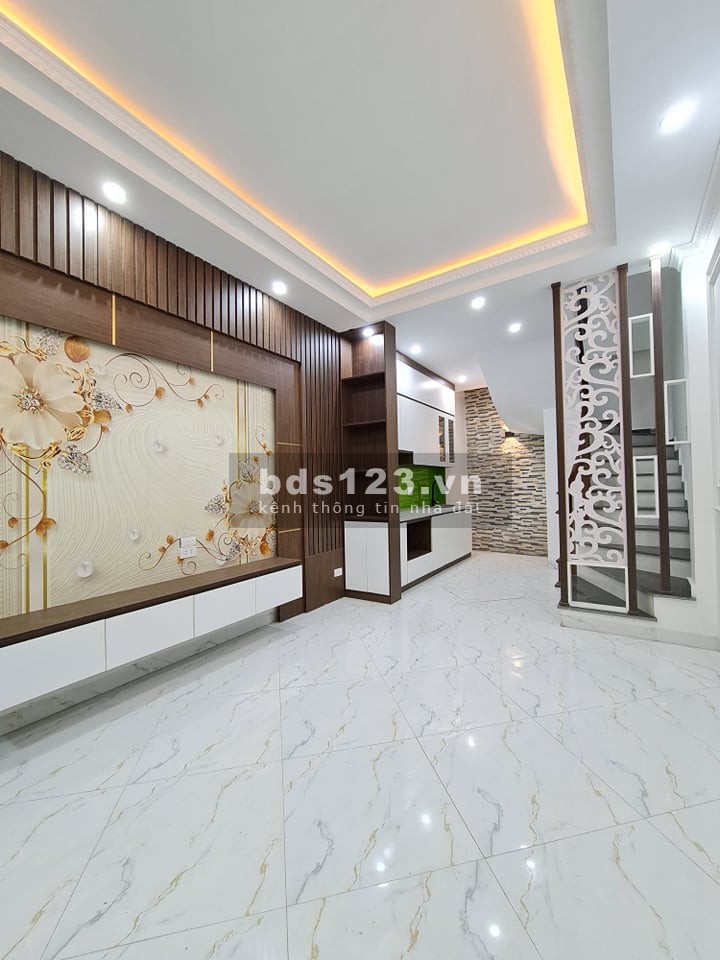 Bán nhà đẹp 38m2*5 tầng nội thất cực đẹp, 20m ra ô tô tránh Phố Khương Hạ giá 4,4 tỷ.