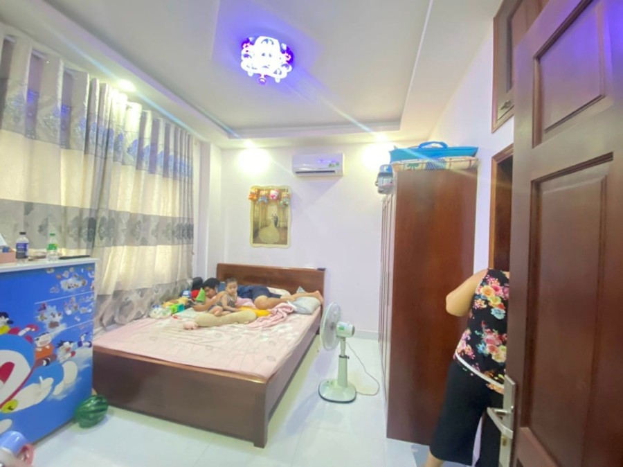 Hẻm ô tô 2 tầng Thới An Quận 12 nhà đẹp giá rẻ 3.55 tỷ sổ hồng riêng, hoàn công đầy đủ