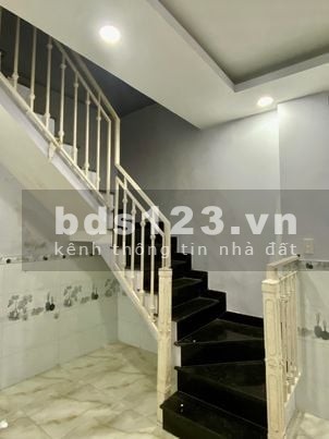 Nhà nguyên căn giá rẻ gần chợ Bà Chiểu, giá tốt để ở, khu an ninh