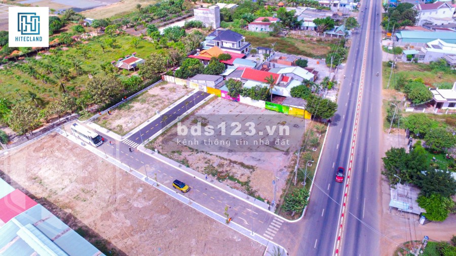 Đất tại trung tâm hành chính Bà Rịa giá 1 tỷ 7 Chính Chủ sổ hồng chính chủ bàn giao ngay
