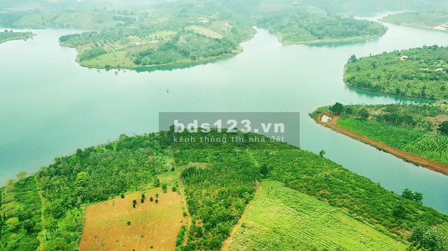 Hồ Siêu Đẹp 14.395 m2 đất chuyển thổ cư có nhà xây, 350m mặt tiền, bám 100m hồ lớn Nâm N'Jang