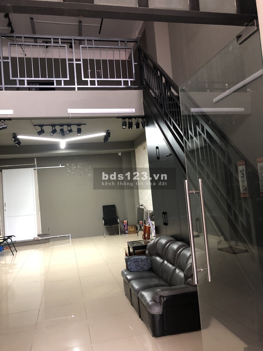 Cho thuê mặt bằng văn phòng, kinh doanh ở Phường 4 - Quận 5 lh 0909896482