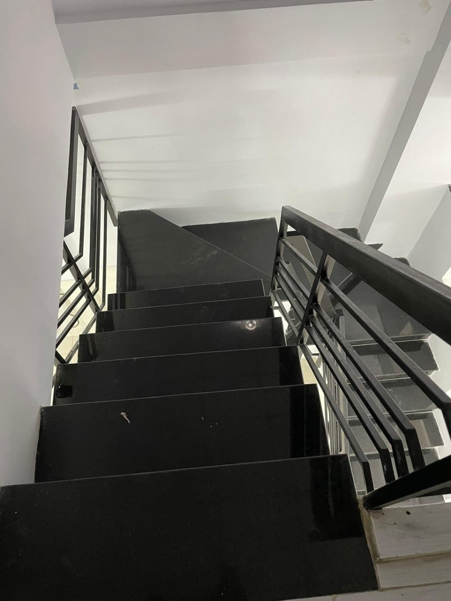 Bán nhà hẻm 4m Lâm Văn Bền dtsd 44m2, trung tâm Quận 7, giá bán chỉ 3.75 tỷ giá tốt đầu tư