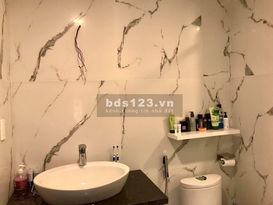 Cần bán Căn Hộ Icon56 Phường 12,Quận 4 đường Bến Vân Đồn 88m2,5,6 tỷ 0908102472