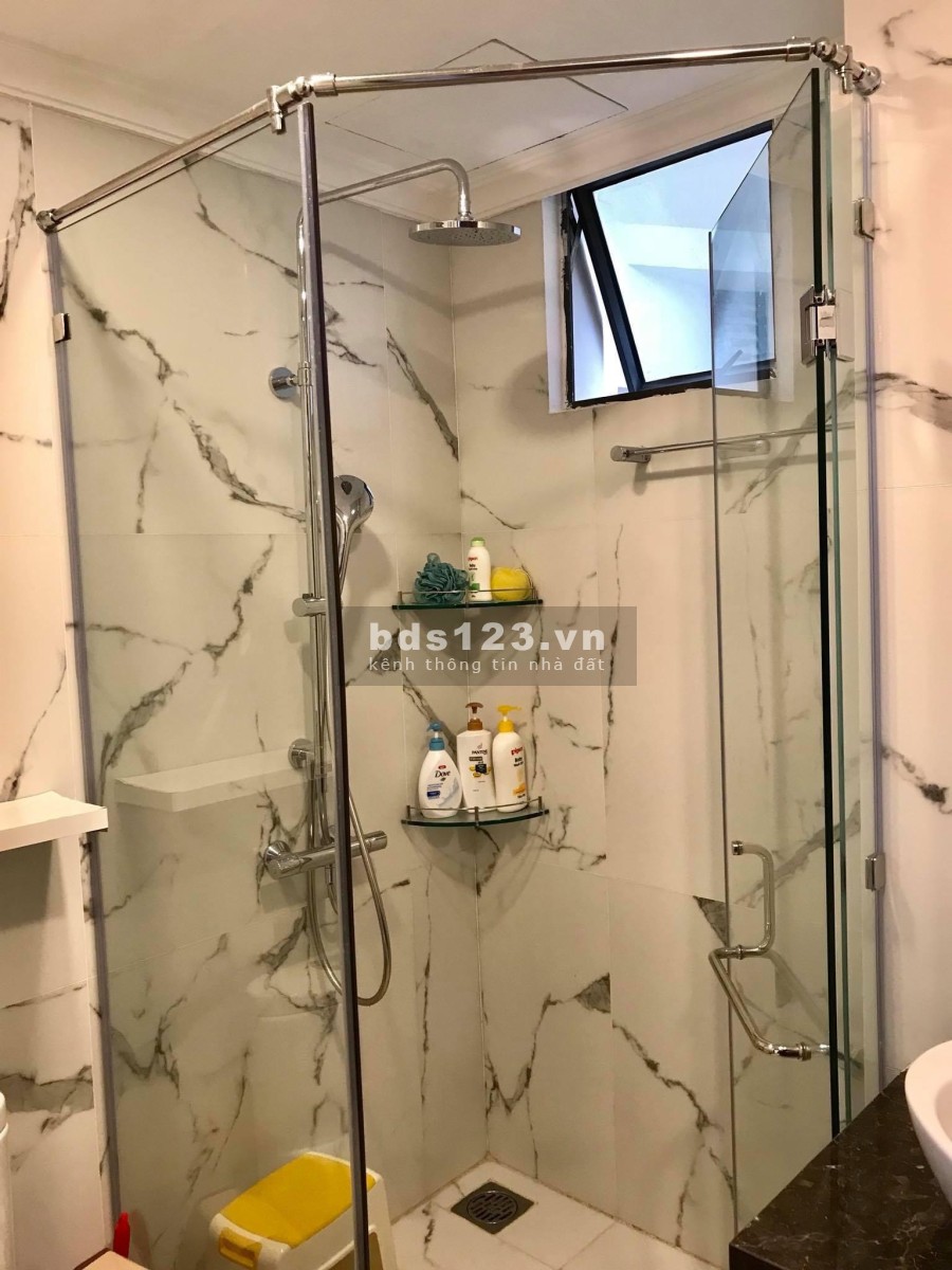 Cần bán Căn Hộ Icon56 Phường 12,Quận 4 đường Bến Vân Đồn 88m2,5,6 tỷ 0908102472