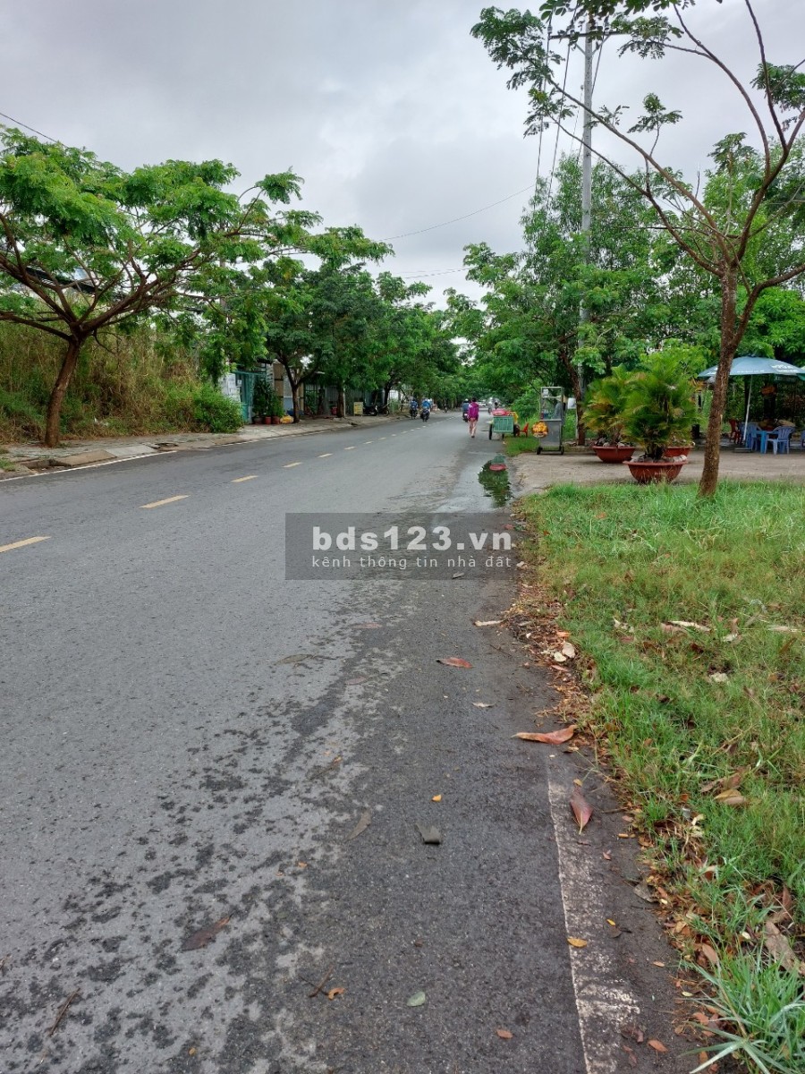 Diện tích 136m2 mặt tiền đường Nguyễn Bình, Nhơn Đức, Nhà Bè giá rẻ đầu tư
