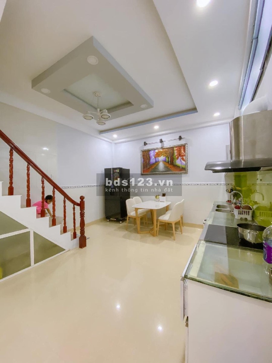 Bán nhà đẹp 45.2m2, đường Lê Đức Thọ Quận Gò Vấp, giá nhỉnh 5 tỷ, khu dân cư đông