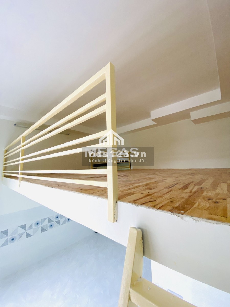 Phòng trọ mới xây full nội thất có ban công ở Hòa Bình có gác rộng, vị trí đắc địa