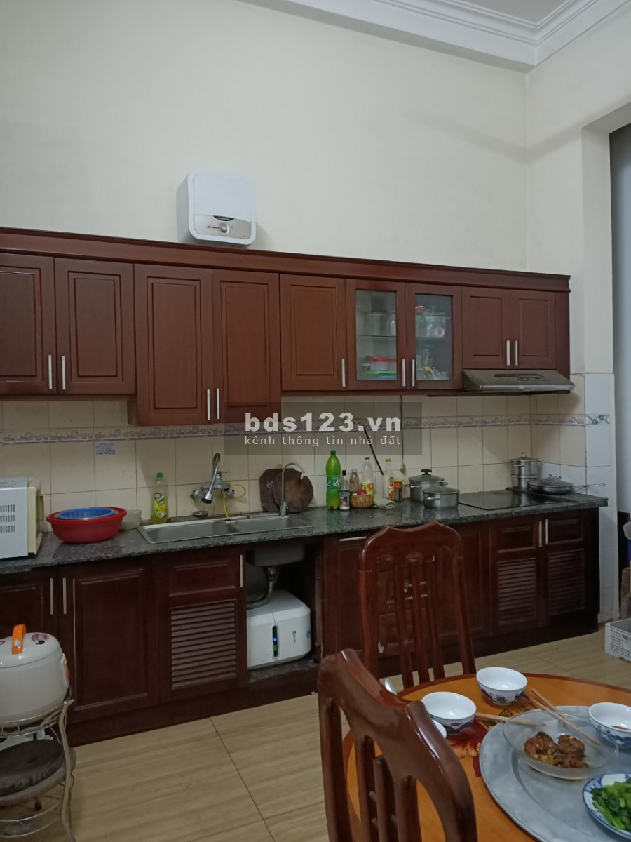 Cho thuê mặt bằng kinh doanh diện tích 170m2 giá 21 triệu/tháng liên hệ 0942347189