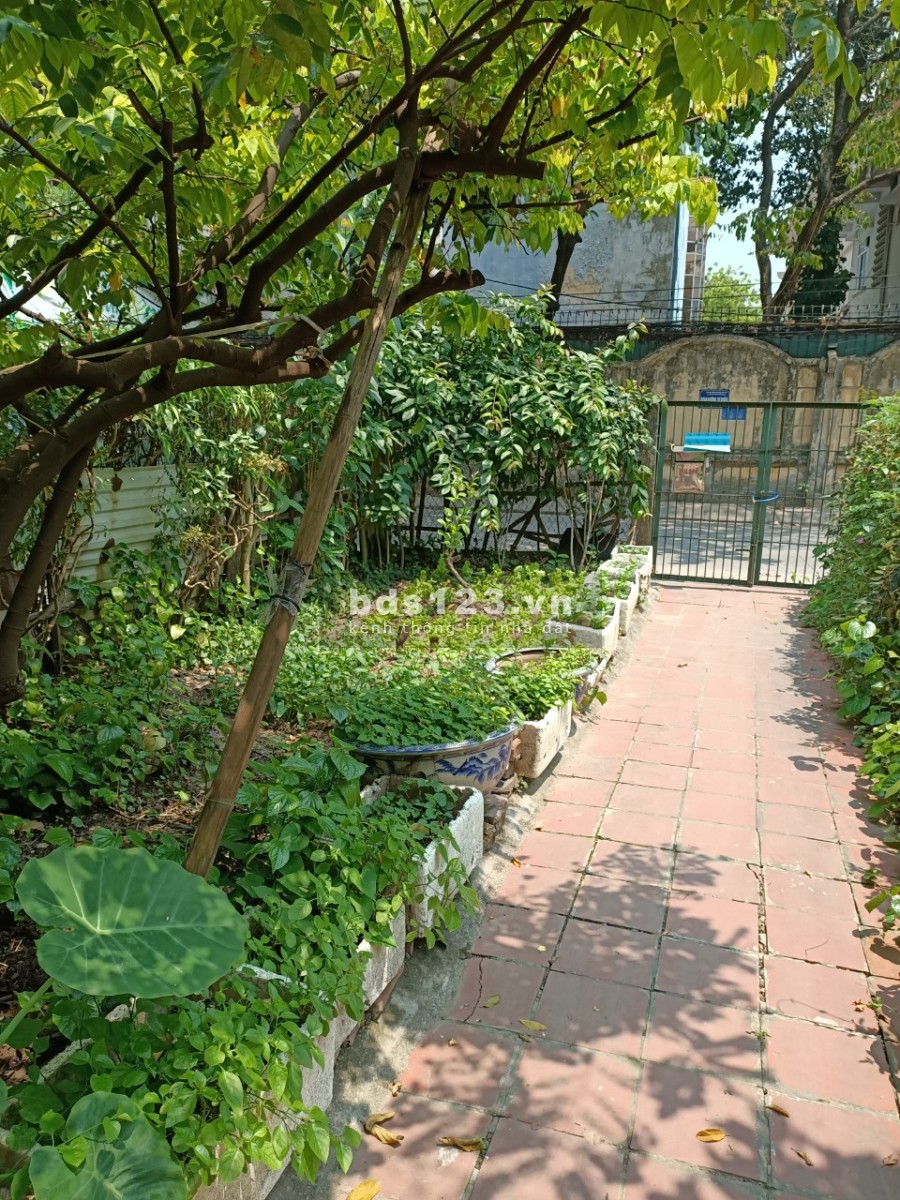 Cho thuê mặt bằng kinh doanh diện tích 170m2 giá 21 triệu/tháng liên hệ 0942347189