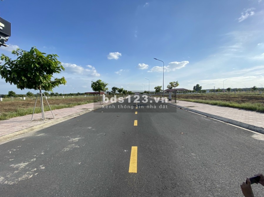 Bán đất thổ cư sổ hồng riêng diện tích sử dụng 100m2 sang tên Ngay trong ngày