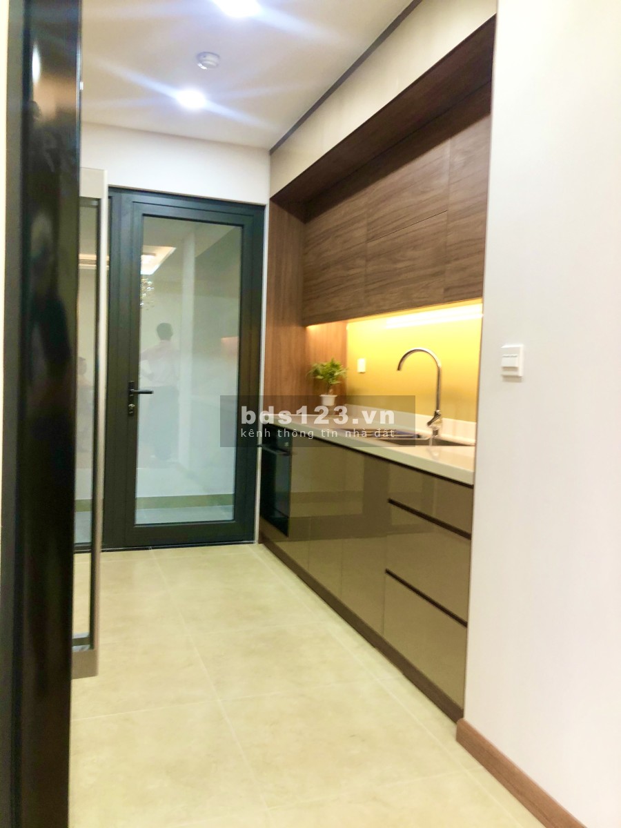 Căn 3 phòng ngủ hàng hiếm siêu đẹp tại trung tâm quận Cầu Giấy The Park Home giá chỉ 6 tỷ