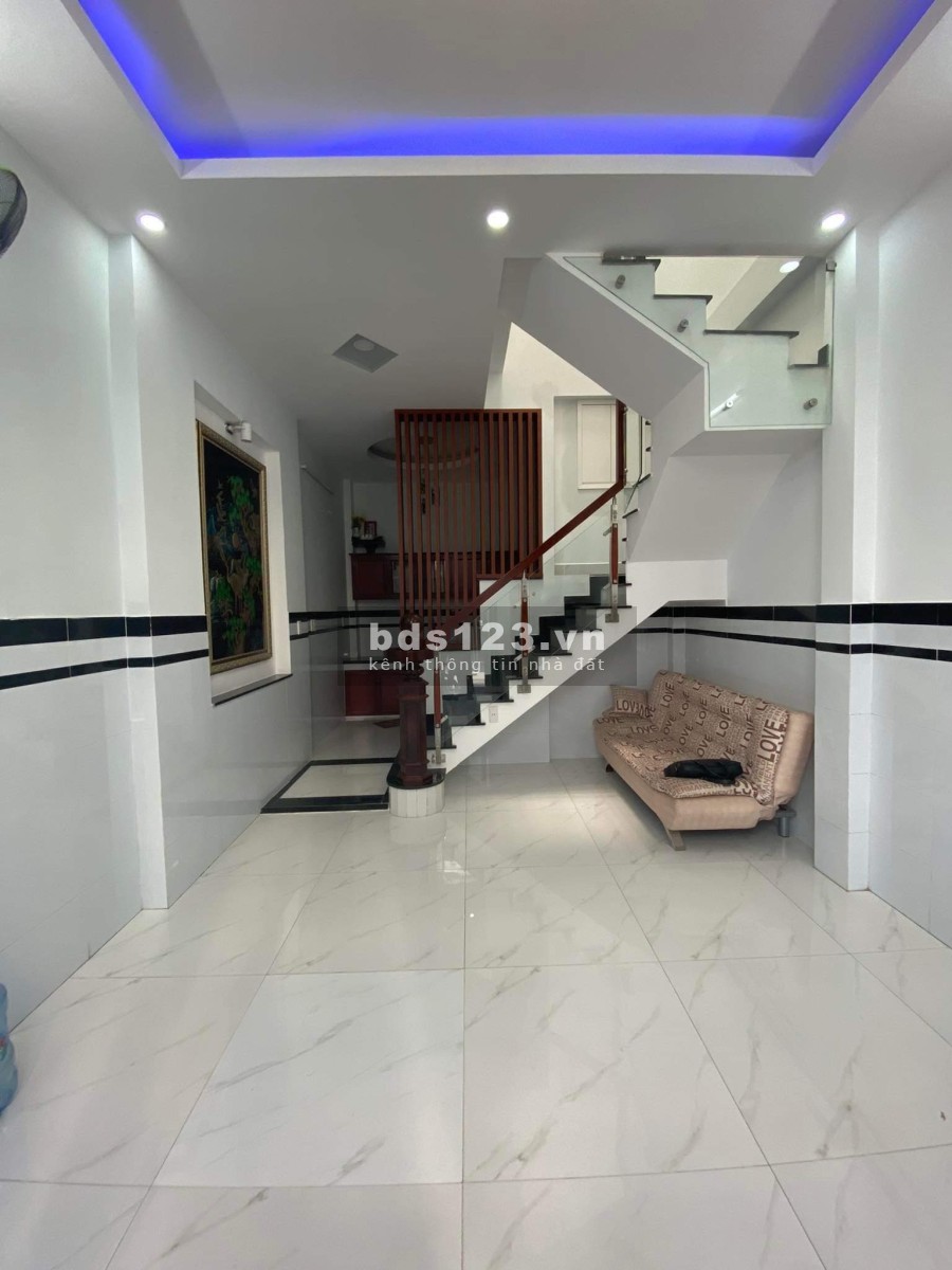 Nhà rẻ Trần Thánh Tông, Tân Bình, dọn vào ở ngay, giá nhỉnh 4 tỷ công chứng trong ngày