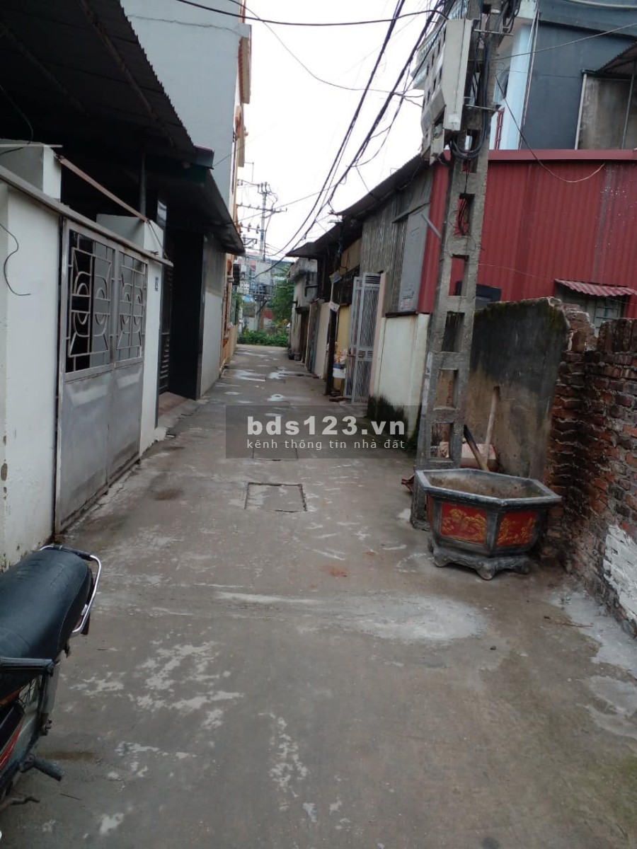 Anh trai cần tiền muốn bán gấp mảnh đất nằm trong khu đấu giá X3 Voi Phục, Cổ Bi.