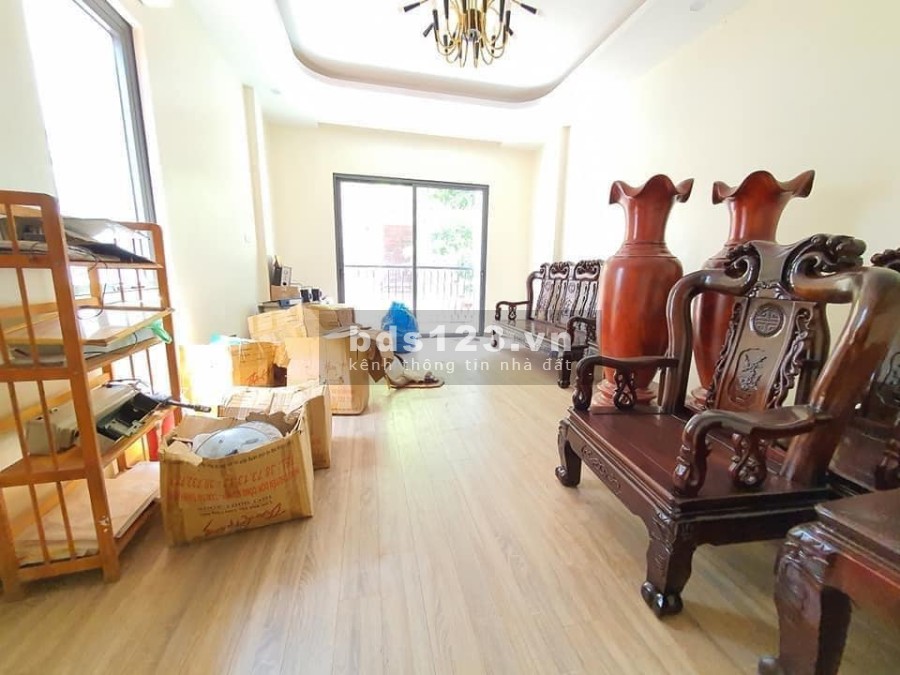 Nhà Đẹp Phố Phạm Tuấn Tài, Quận Cầu Giấy, nhà thiết kế 6 tầng hiện đại, công năng sử dụng tuyệt đối