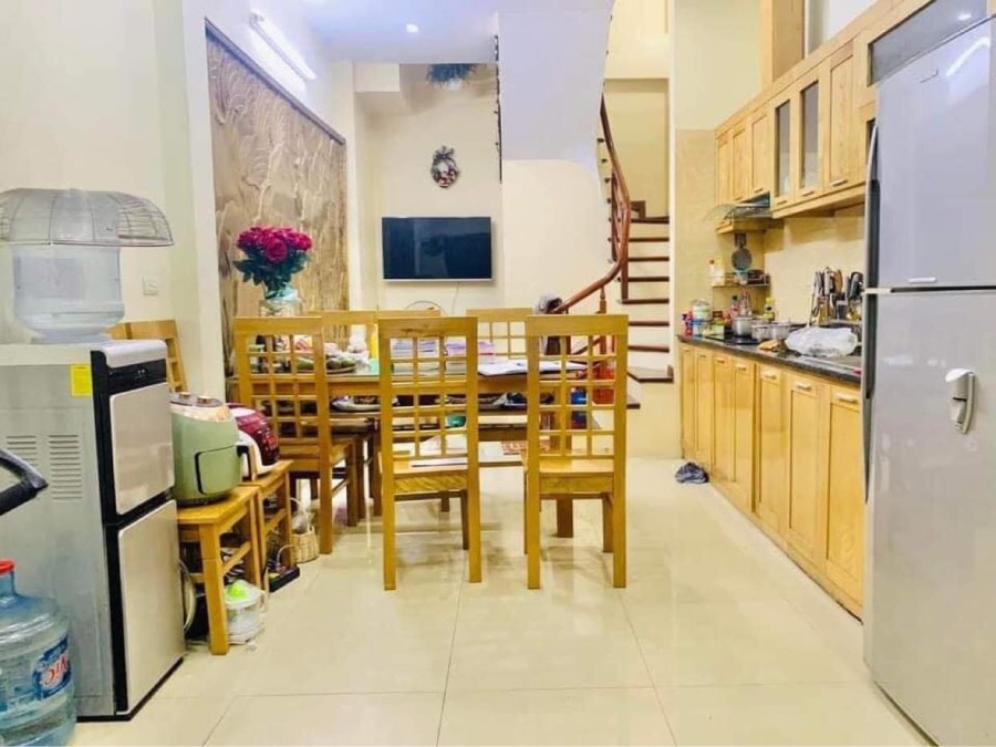 Cần bán nhà Khương Trung Thanh Xuân, 5 tầng đúc, dtsd 35m2, ngõ ô tô chỉ 3.9 tỷ