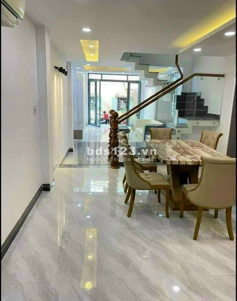 Bán gấp nhà mặt tiền trung tâm Quận 5, giá tốt đầu tư sinh lời 3.1 tỷ, thương lượng