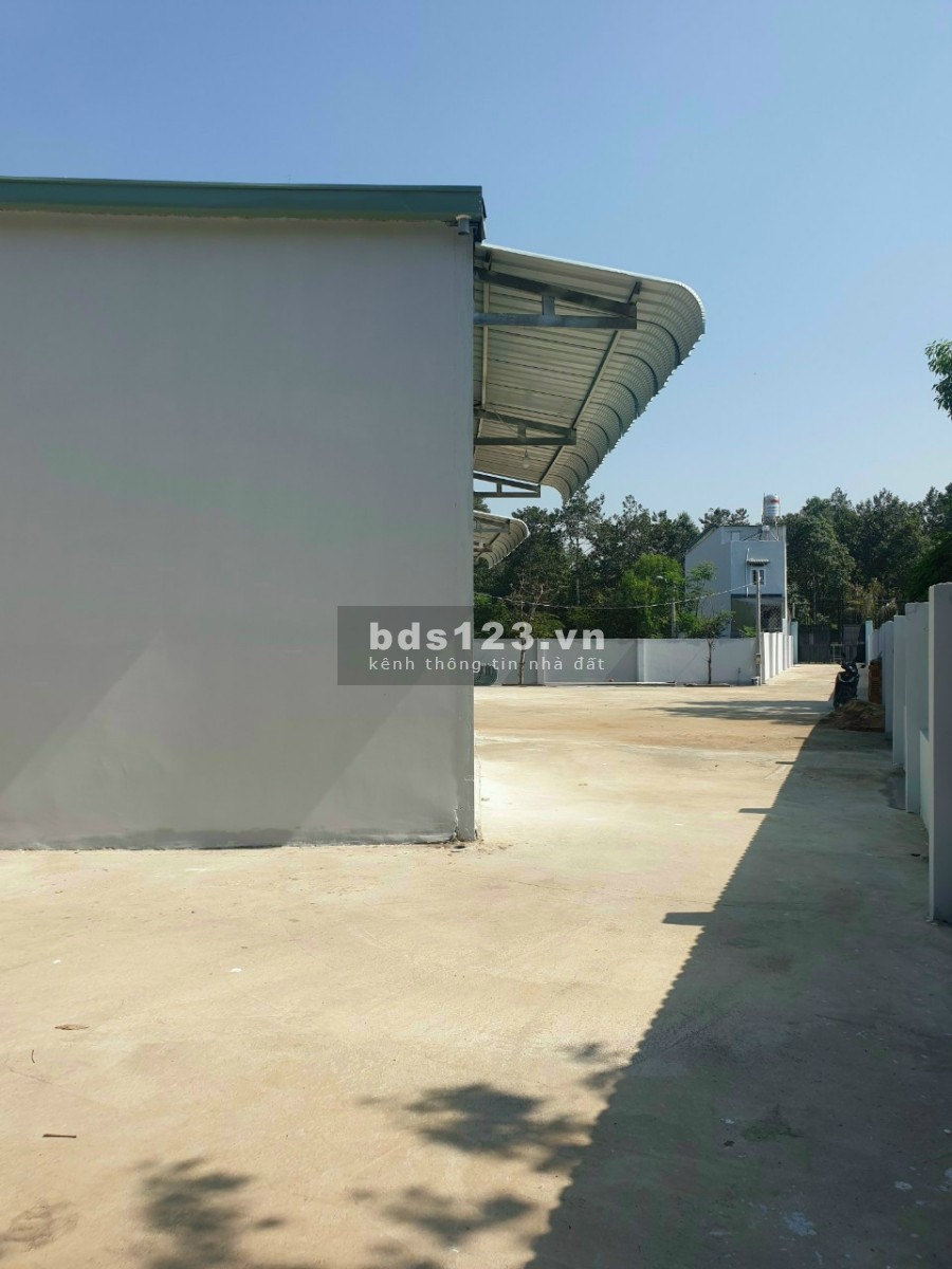 Bán kho xưởng tại xã Tân An Hội, huyện Củ Chi diện tích 1362 mét vuông lh 0988715847