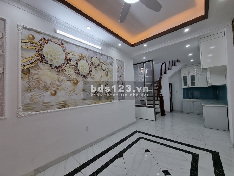 Cần bán gấp nhá 5 tầng Tân Thuỵ ngõ ô tô vào giá bán nhanh chỉ 3.7 tỷ, sổ sẵn bàn giao ngay