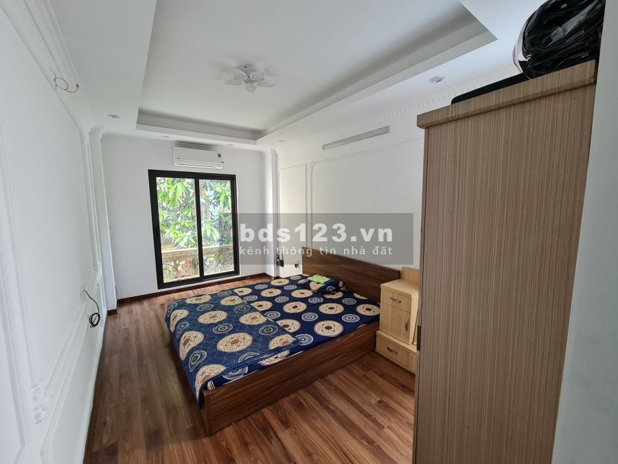Cần bán gấp nhá 5 tầng Tân Thuỵ ngõ ô tô vào giá bán nhanh chỉ 3.7 tỷ, sổ sẵn bàn giao ngay