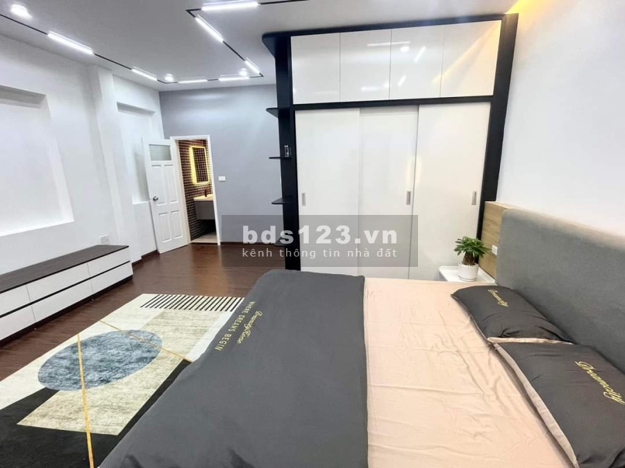 Bán nhà Phố Thái Hà/ĐĐ, 45m2 x 4T, MT 4m, 7.9 tỉ, Lô góc, 3 mặt ngõ, oto, gần phố, Full đồ